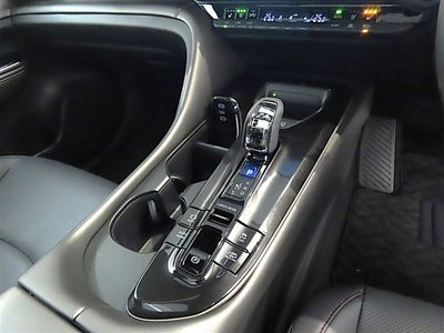 2025 Toyota CROWN SPORT 缩略图 26