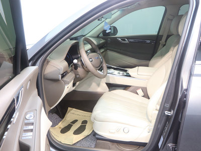 صورة 9 لـ 2021 Genesis GV80