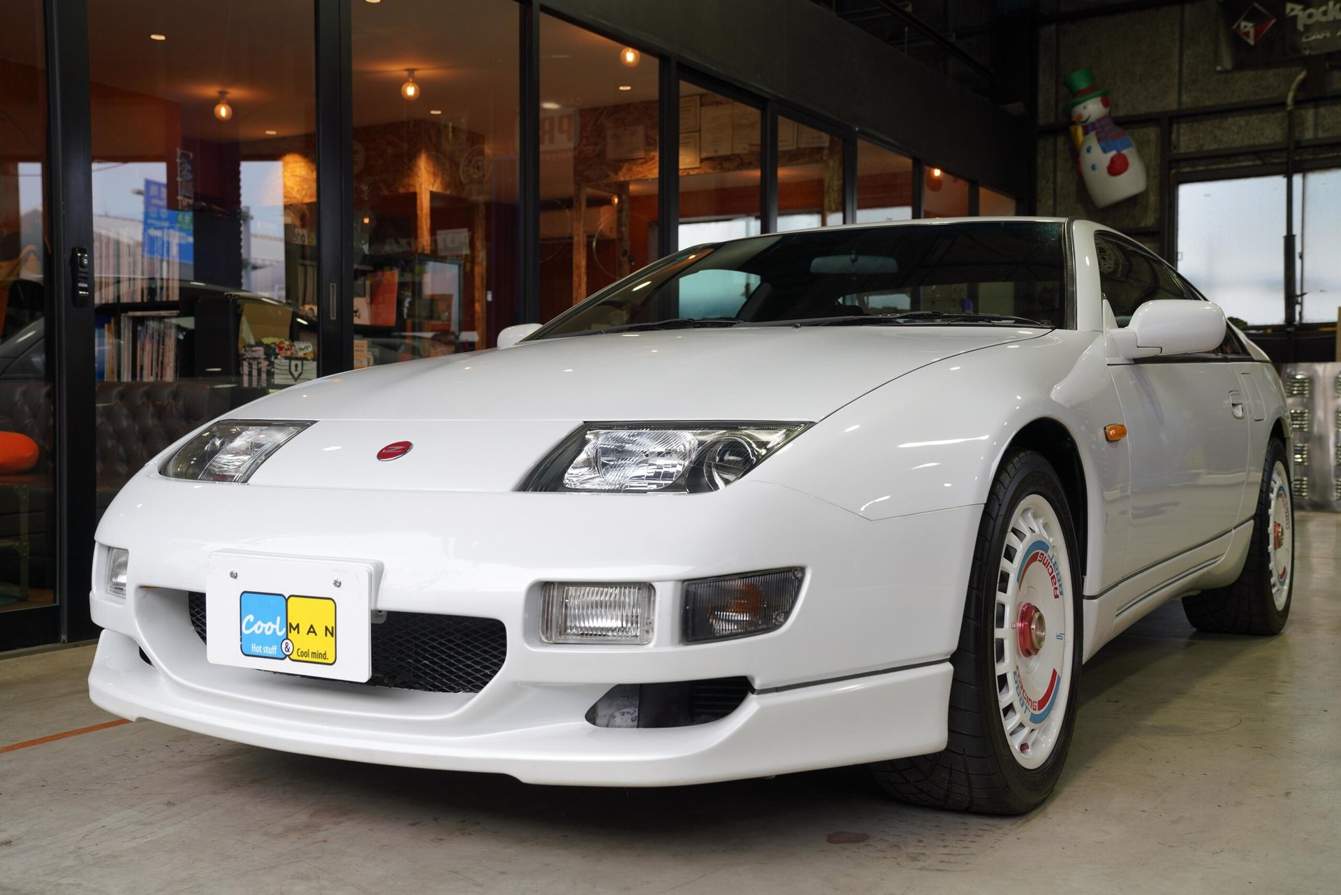 NISSAN FAIRLADY Z - View 1