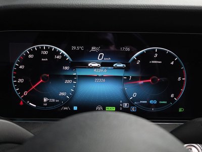 صورة 8 لـ 2022 Mercedes-BENZ E-CLASS