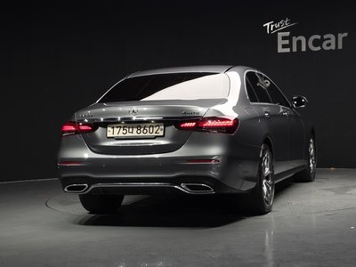 صورة 3 لـ 2022 Mercedes-BENZ E-CLASS
