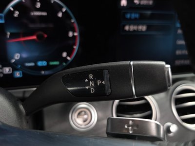 صورة 9 لـ 2022 Mercedes-BENZ E-CLASS