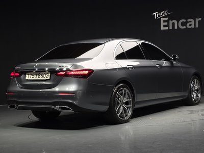 صورة 4 لـ 2022 Mercedes-BENZ E-CLASS