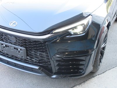 LEXUS LBX - 10