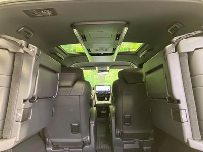 TOYOTA ALPHARD - 10