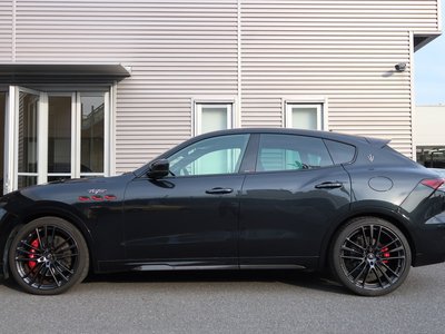 صورة 10 لـ 2022 Maserati LEVANTE