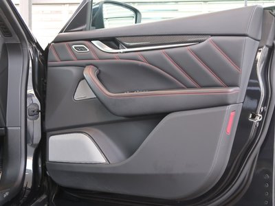 صورة مصغرة 16 لـ 2022 Maserati LEVANTE