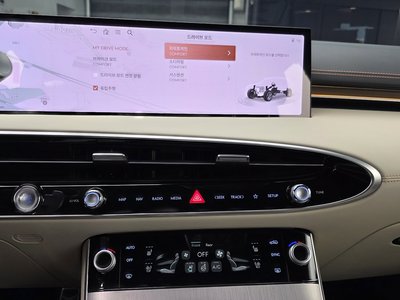 2024 Genesis GV70 — миниатюра 14