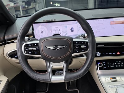 2024 Genesis GV70 — миниатюра 13