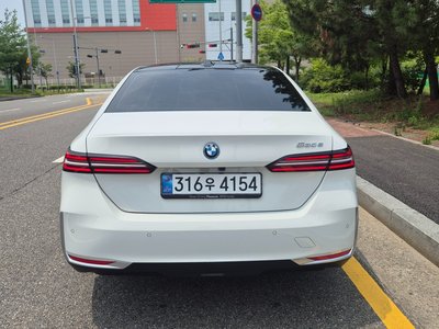 2026 BMW 5 SERIES 照片 3