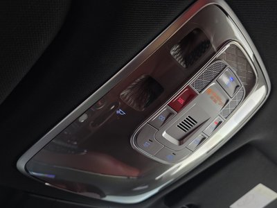 2024 Genesis GV70 thumbnail 23
