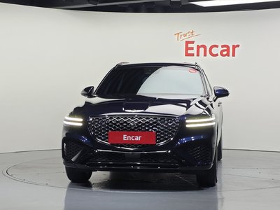 صورة 2 لـ 2024 Genesis GV70