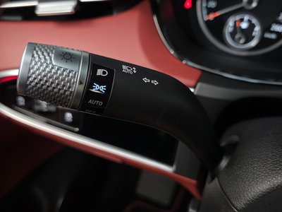 2024 Genesis GV70 thumbnail 29
