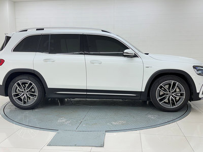 MERCEDES-BENZ GLB - 7