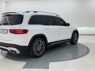 MERCEDES-BENZ GLB - 6