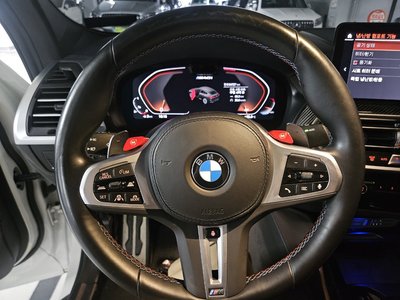 صورة 8 لـ 2022 BMW X4