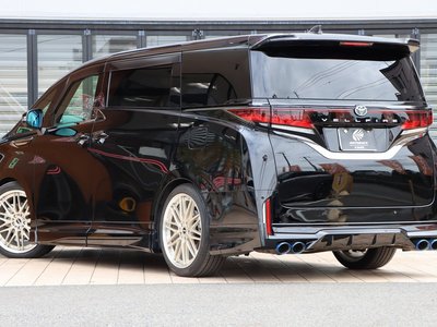 صورة 10 لـ 2024 Toyota VELLFIRE