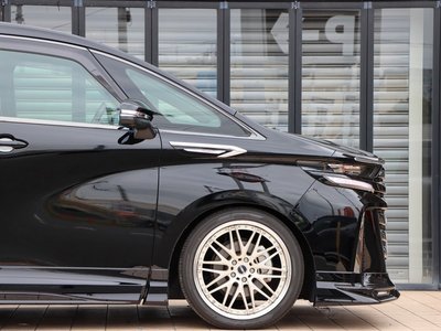 صورة 8 لـ 2024 Toyota VELLFIRE