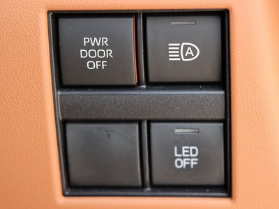 صورة مصغرة 41 لـ 2024 Toyota VELLFIRE