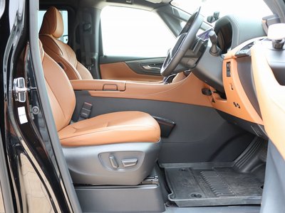 صورة مصغرة 51 لـ 2024 Toyota VELLFIRE