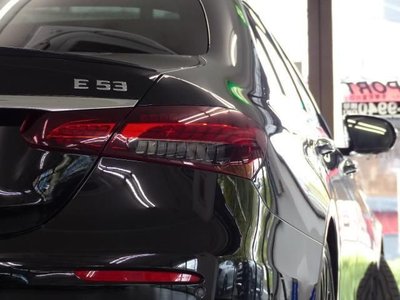 MERCEDES-BENZ E-CLASS - 9