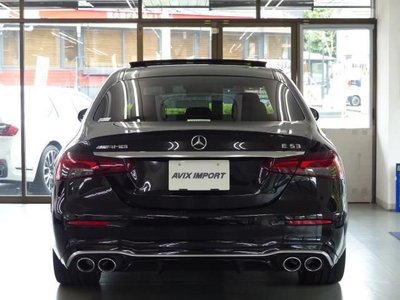 MERCEDES-BENZ E-CLASS - 4