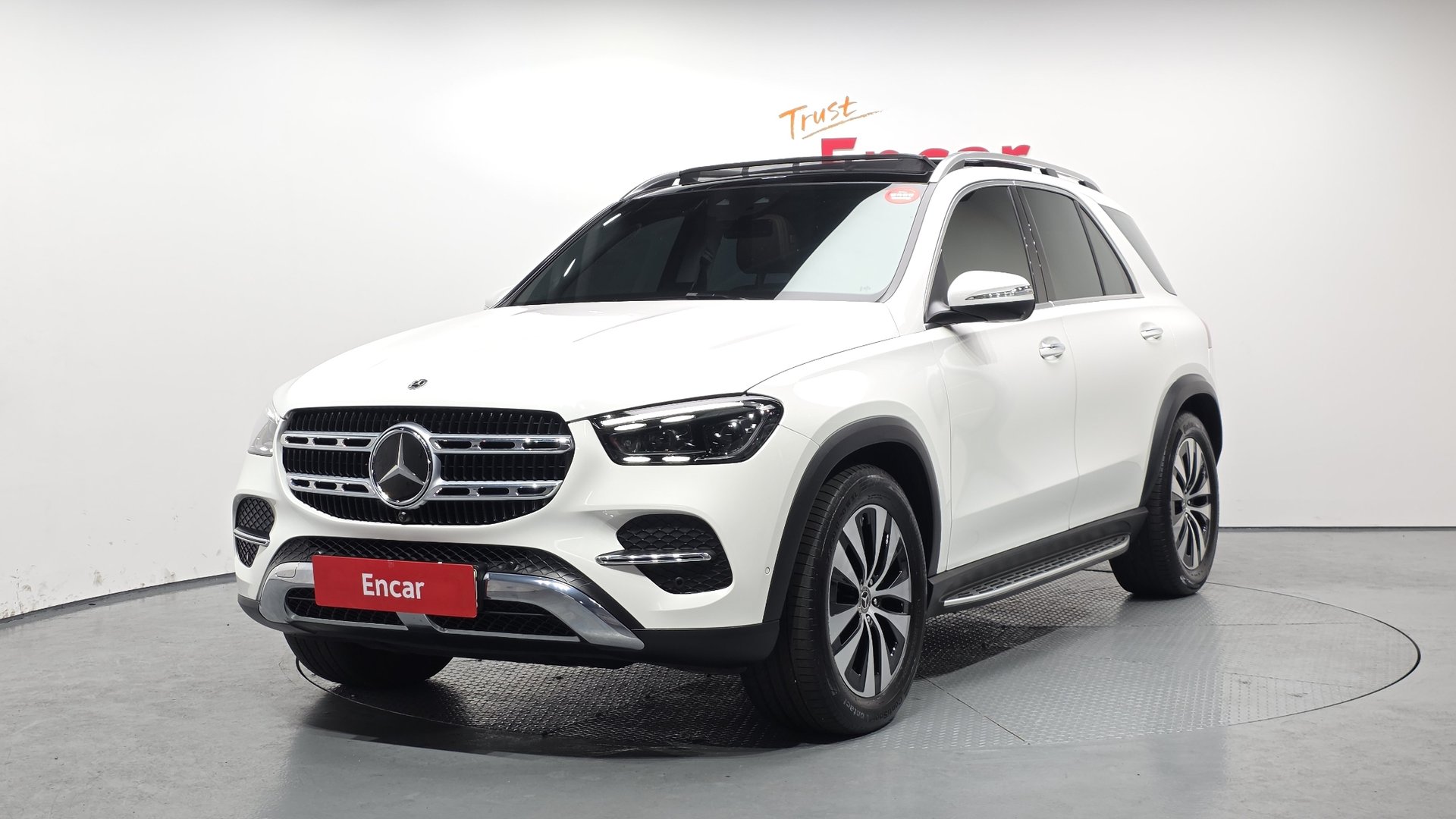 MERCEDES-BENZ GLE - View 1