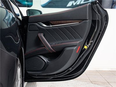 صورة 8 لـ 2020 Maserati GHIBLI