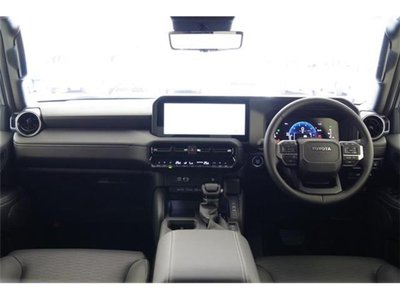 TOYOTA LAND CRUISER 250 - 2