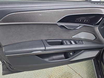 2021 AUDI S8 缩略图 14