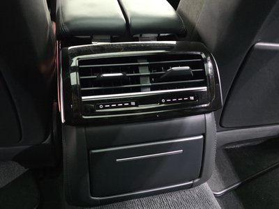 2021 AUDI S8 缩略图 32