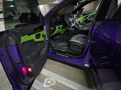 2024 Lamborghini URUS thumbnail 15