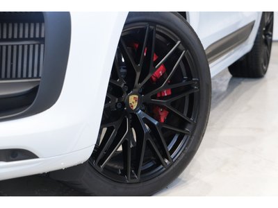 صورة 4 لـ 2022 Porsche MACAN