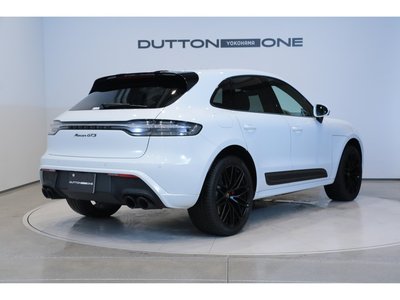صورة 9 لـ 2022 Porsche MACAN