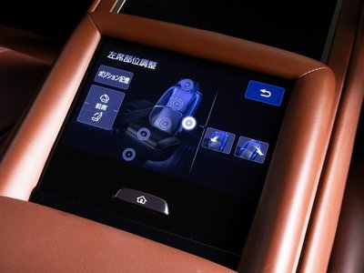 صورة مصغرة 40 لـ 2017 Lexus LS