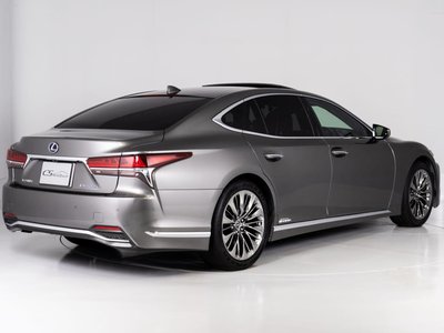صورة مصغرة 12 لـ 2017 Lexus LS