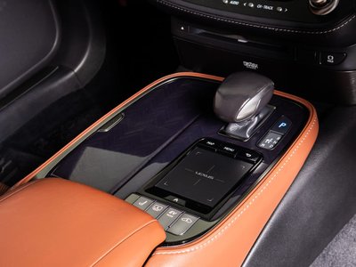صورة مصغرة 42 لـ 2017 Lexus LS