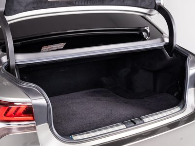 صورة مصغرة 30 لـ 2017 Lexus LS