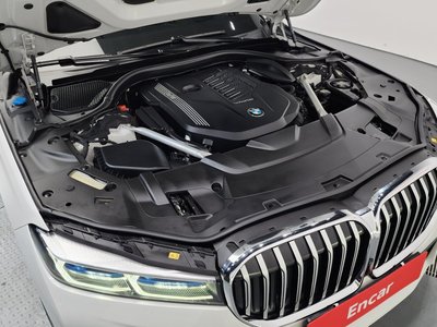 BMW 7 SERIES - 7