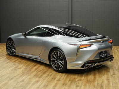 صورة مصغرة 32 لـ 2023 Lexus LC