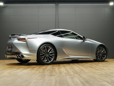 صورة مصغرة 60 لـ 2023 Lexus LC