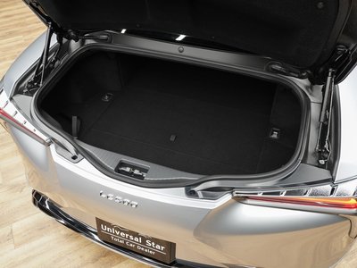 صورة مصغرة 21 لـ 2023 Lexus LC