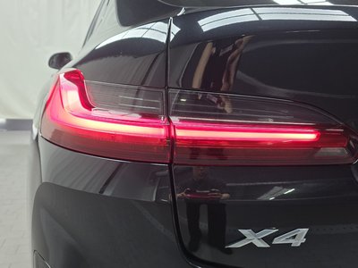 BMW X4 - 10