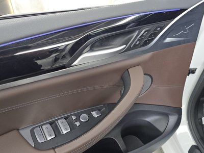 2024 BMW X4 thumbnail 28