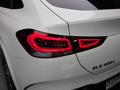 MERCEDES-BENZ GLE - 10