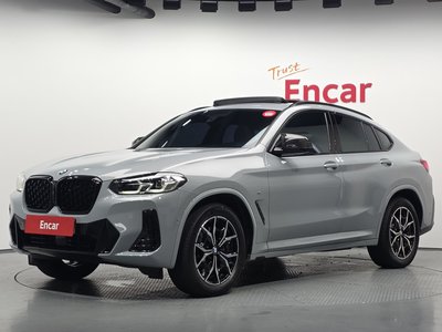 صورة 1 لـ 2023 BMW X4