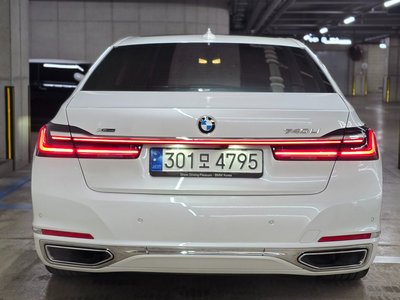 BMW 7 SERIES - 3