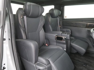 صورة مصغرة 15 لـ 2025 Toyota VELLFIRE
