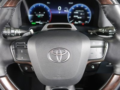 صورة 10 لـ 2025 Toyota VELLFIRE
