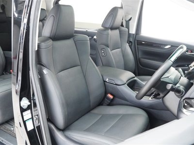 صورة 8 لـ 2020 Toyota ALPHARD